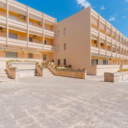 Casa Rossella A بيت للعطل أوترانتو
